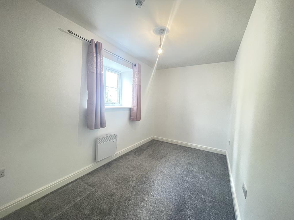 2 bedroom apartment To Let in Earby - Bedroom Two